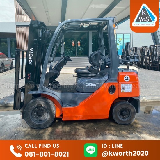 รถโฟล์คลิฟท์เบนซินให้เช่า