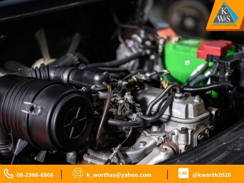 ตรวจเช็คสภาพรถพร้อมซ่อมรถยกโฟล์คลิฟท์